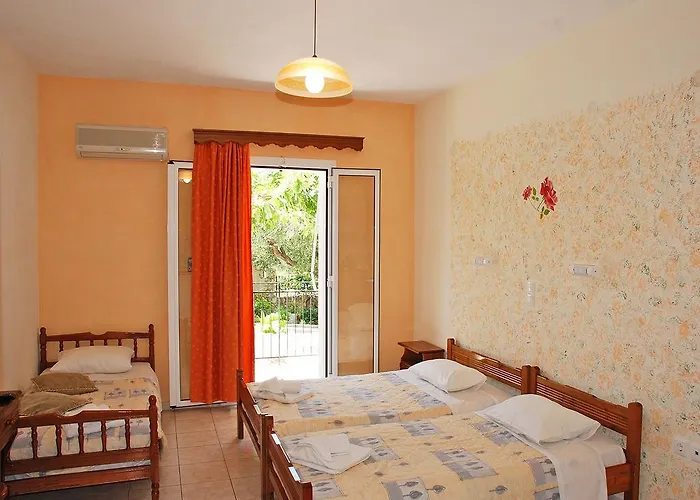 Emilia * Trapezaki (Kefalonia)