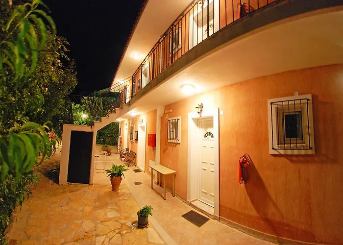 Emilia Trapezaki (Kefalonia)