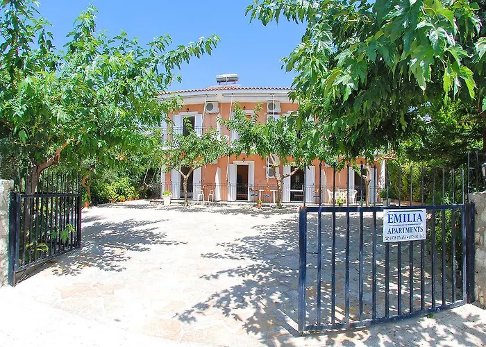 Emilia * Trapezaki (Kefalonia)