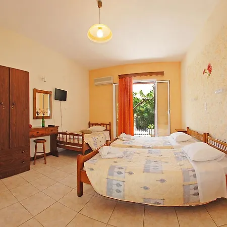 Emilia Lägenhet Trapezaki (Kefalonia)